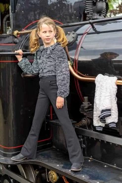 Jersey With Printed Crepe Knit Finish | Mocca -Sewing Art E108239 03 5