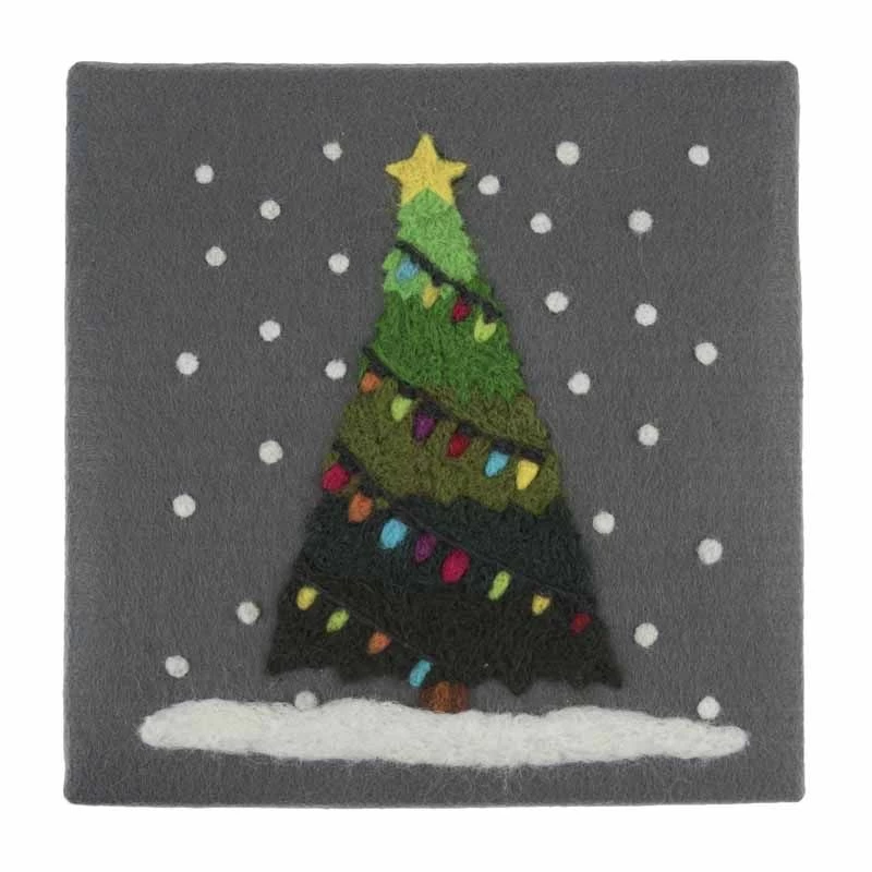 Needle Felting Kit With Frame | Christmas Tree 5 Needle Felting Kit With Frame | Christmas Tree - Image 3