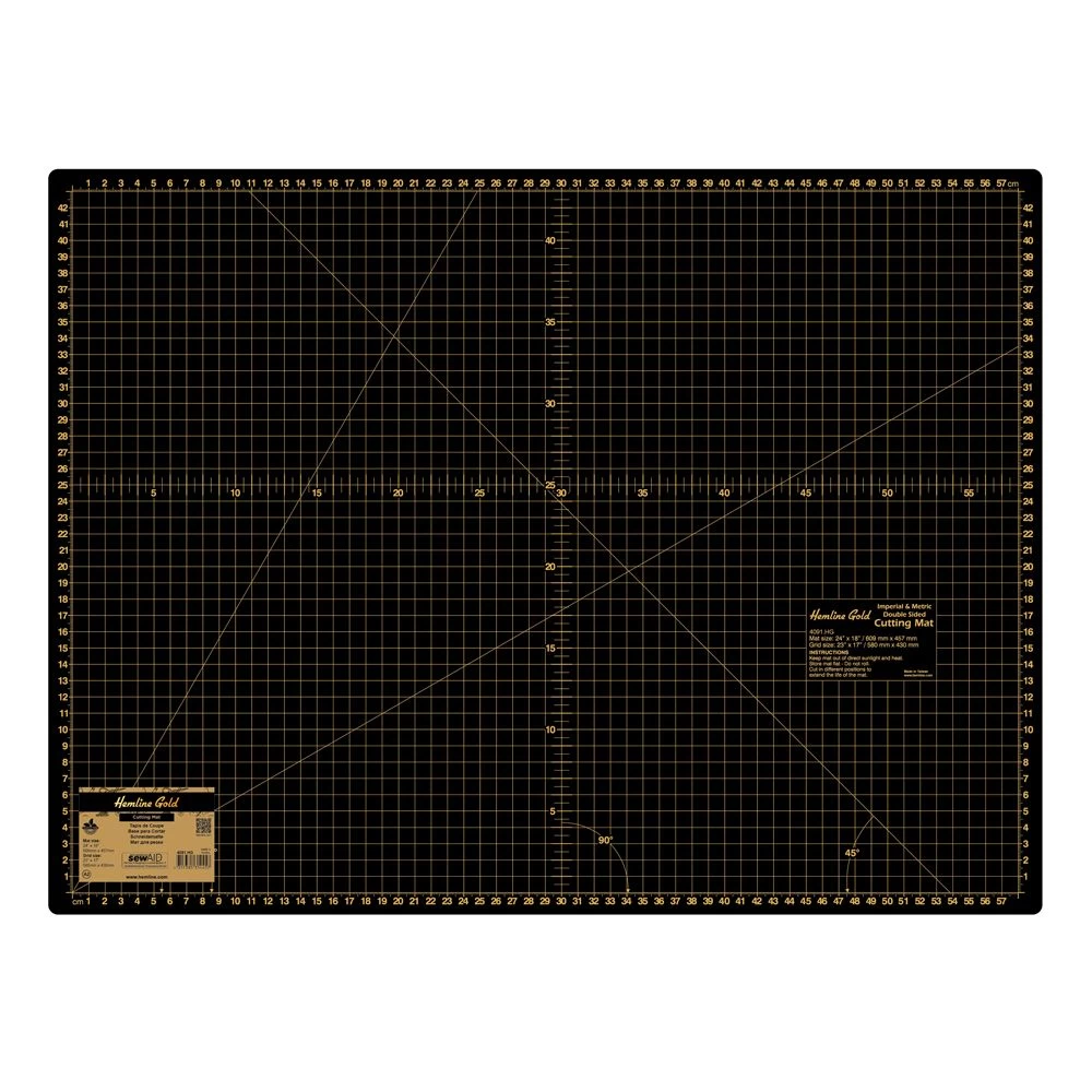 Self Healing Cutting Mat - Large, A2 | Hemline Gold 3 Self Healing Cutting Mat - Large, A2 | Hemline Gold